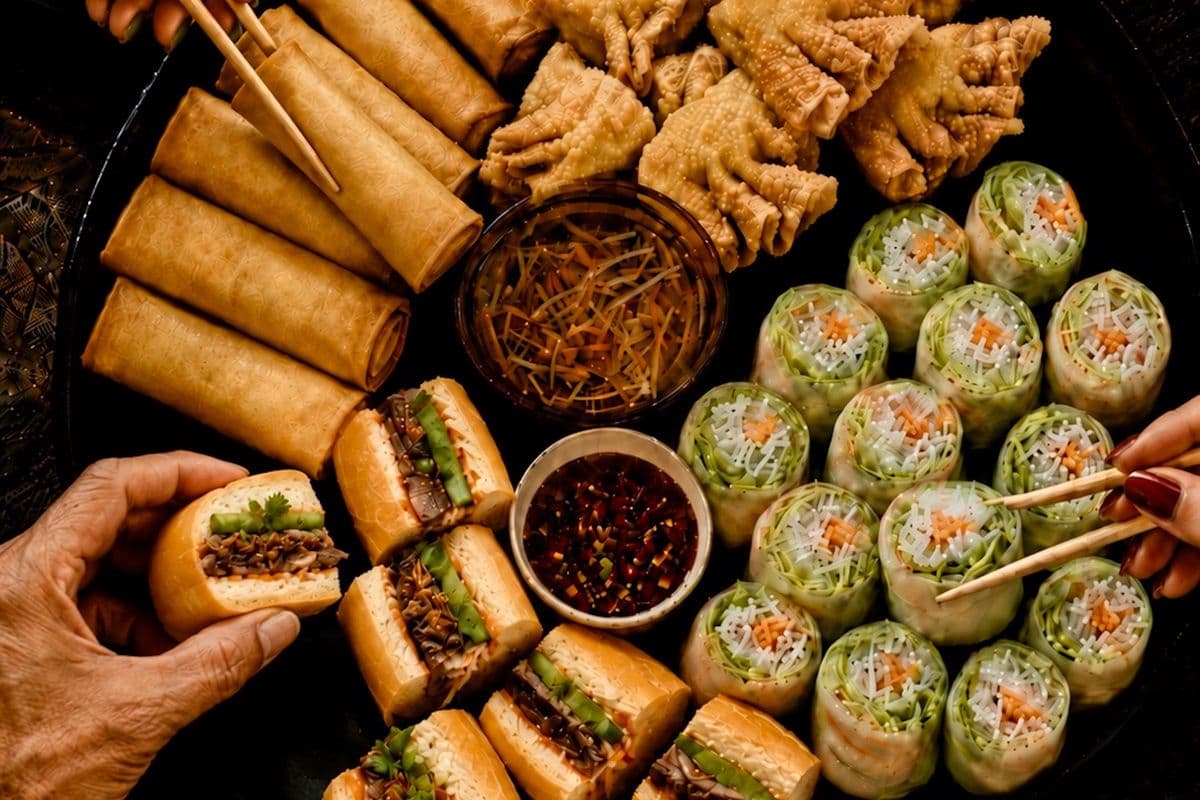 Party tray 2