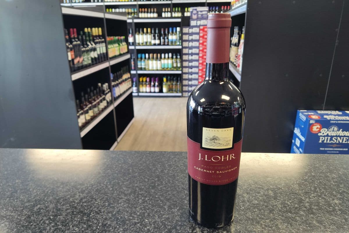 J. Lohr (Seven Oaks)- Cabernet Sauvignon (1 x 750 ml Bottle)