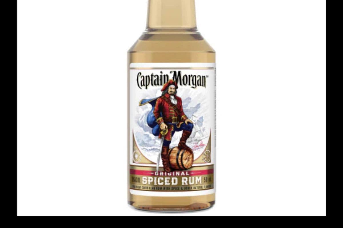 CAPTAIN MORGAN SPICED RUM (1 x 50ML) (1 x 50 ML )