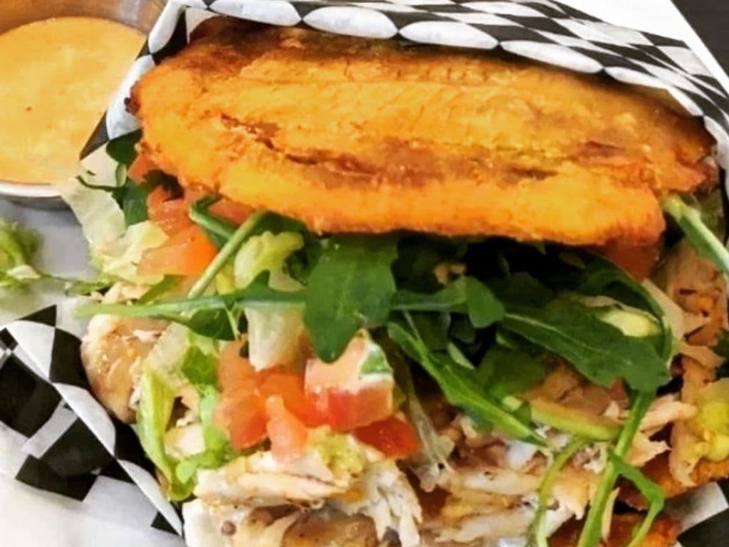 Pataconwich Roasted Chicken