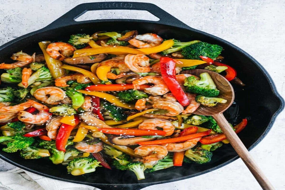 70. Jumbo Shrimp with Veggies