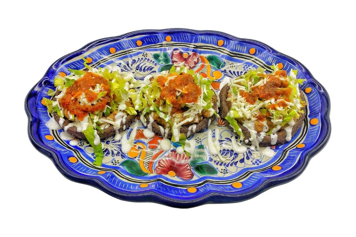 Sopecitos (3 Sopes)