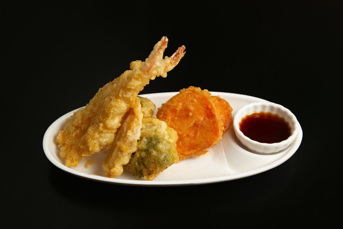 Assorted Tempura (6 pcs)