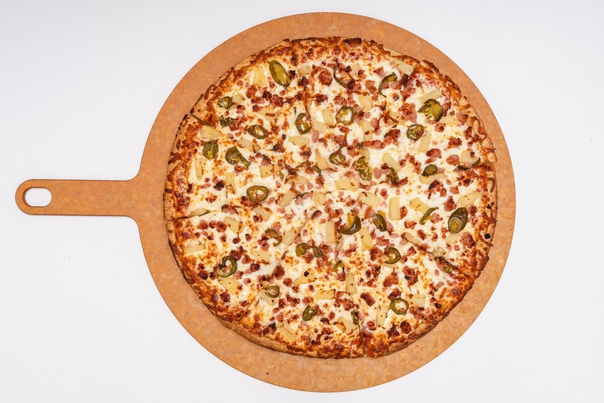 BOGO - Hawaiian Hurricane Pizza