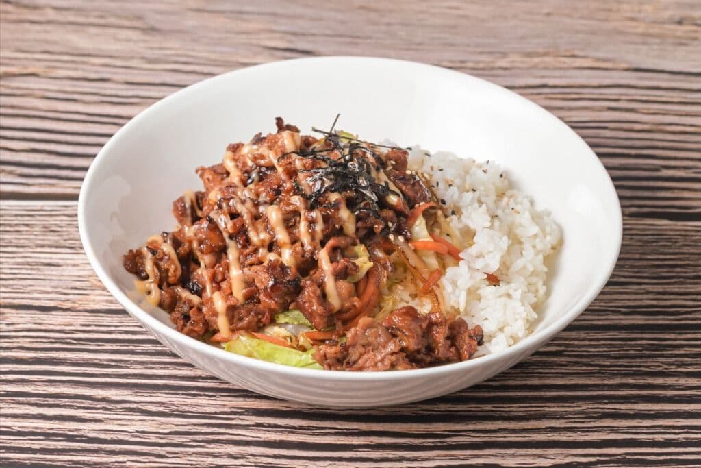 Jaeyuk (Stir Fried Spicy Pork) Dupbap