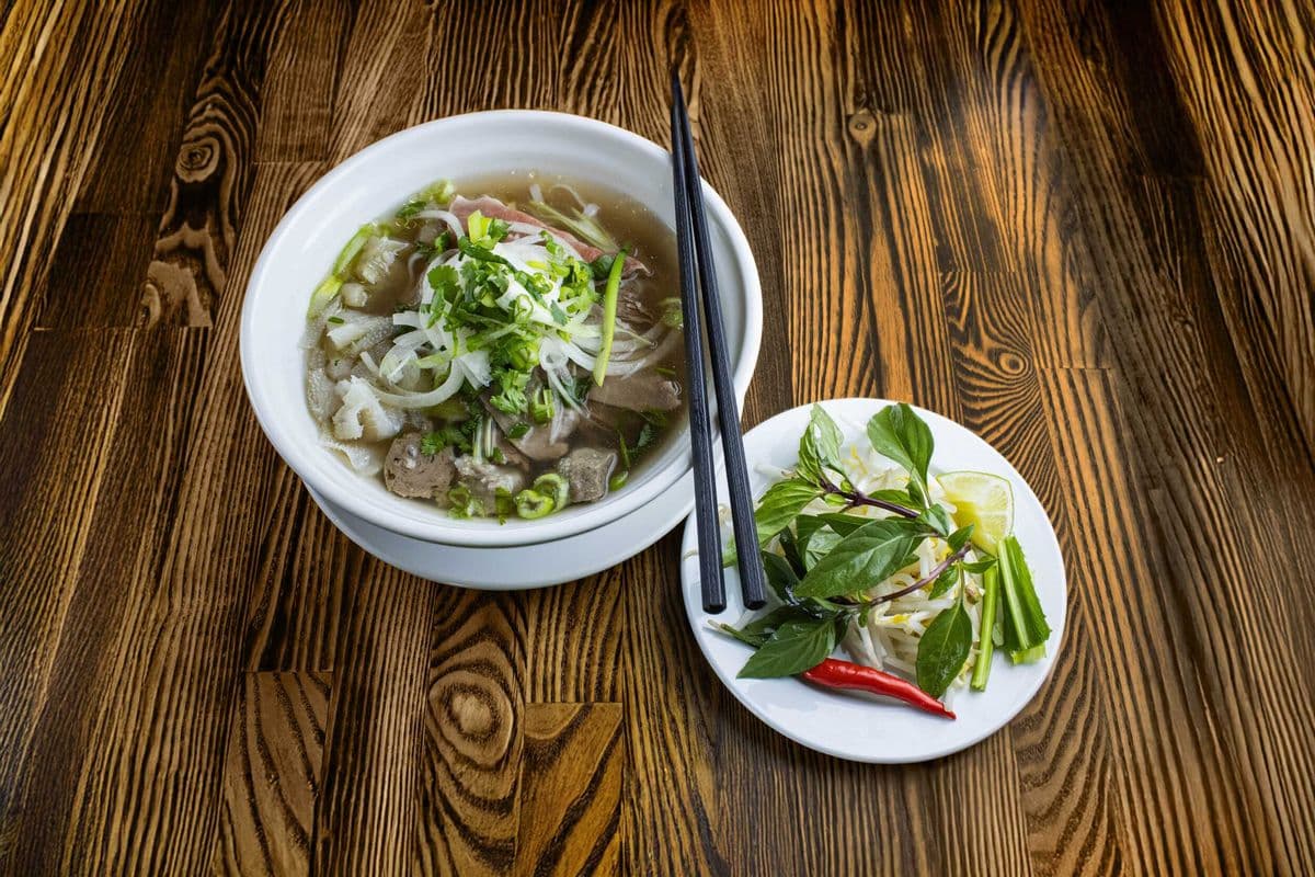 P23. Special / Pho Thap Cam