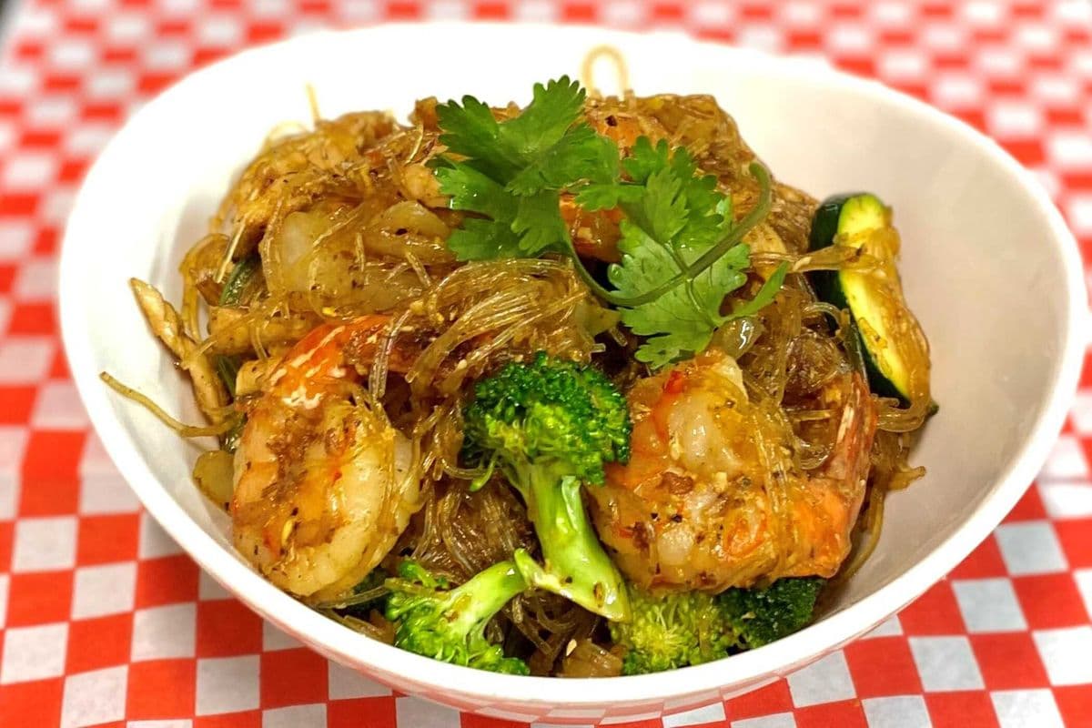 30. Stir-Fried Glass Noodles - Phad Woon Sen