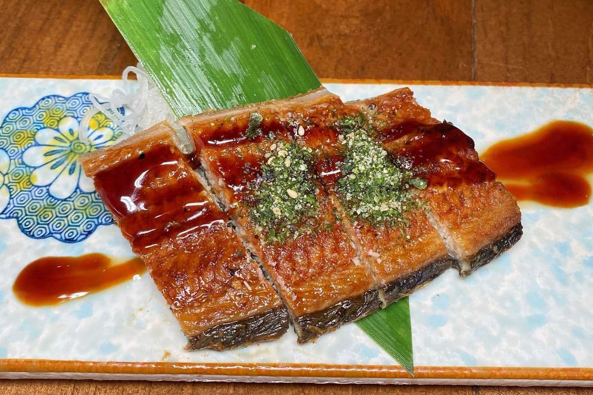 Eel (Sashim 4 pcs)