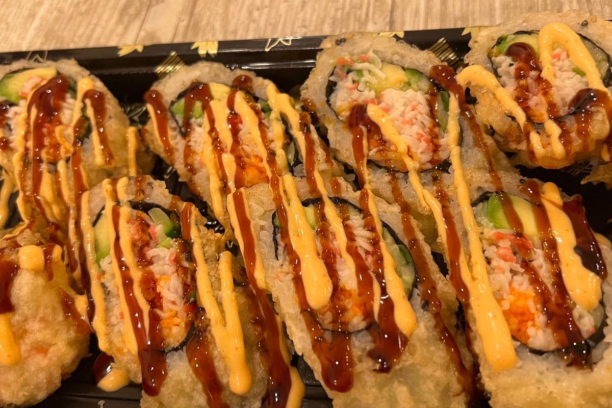 Crispy California Roll (8 pcs)