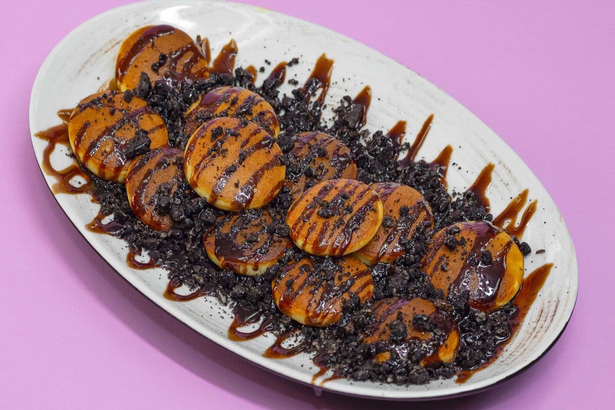 Oreo Cheesecake Mini Pancakes