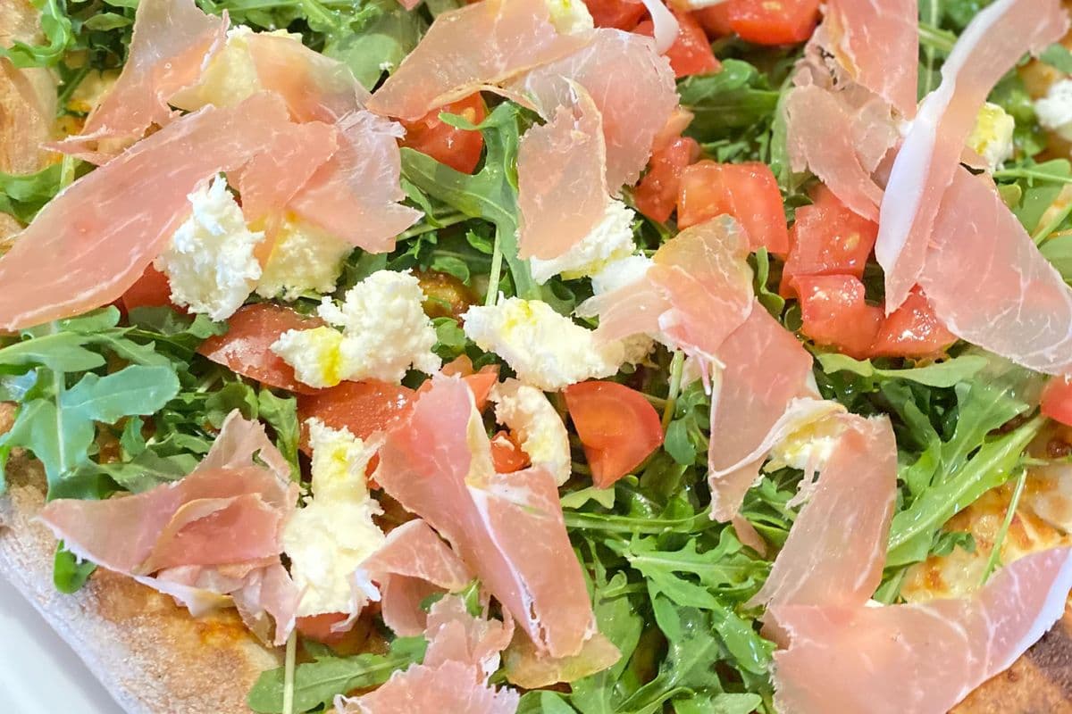 15. Fiorentina Pizza