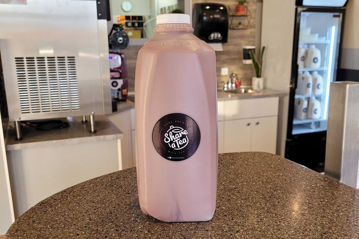 Half Gallon Chocolate Milk Tea (2 L)