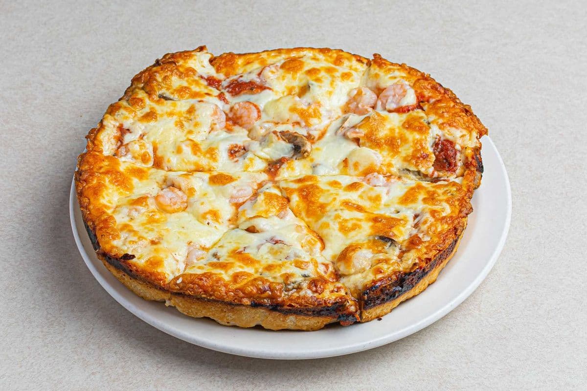 #5 10" Medium Shrimp and Mushroom Classic Pizza