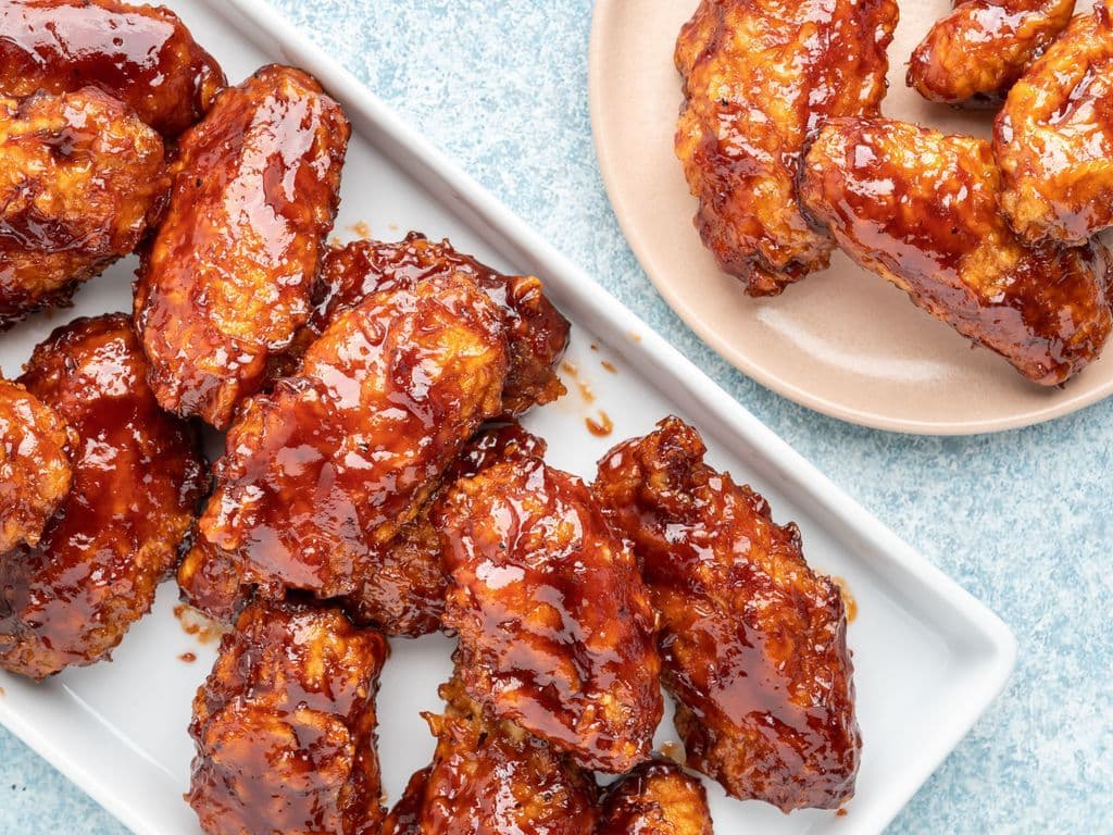 Honey garlic chicken wings(8)