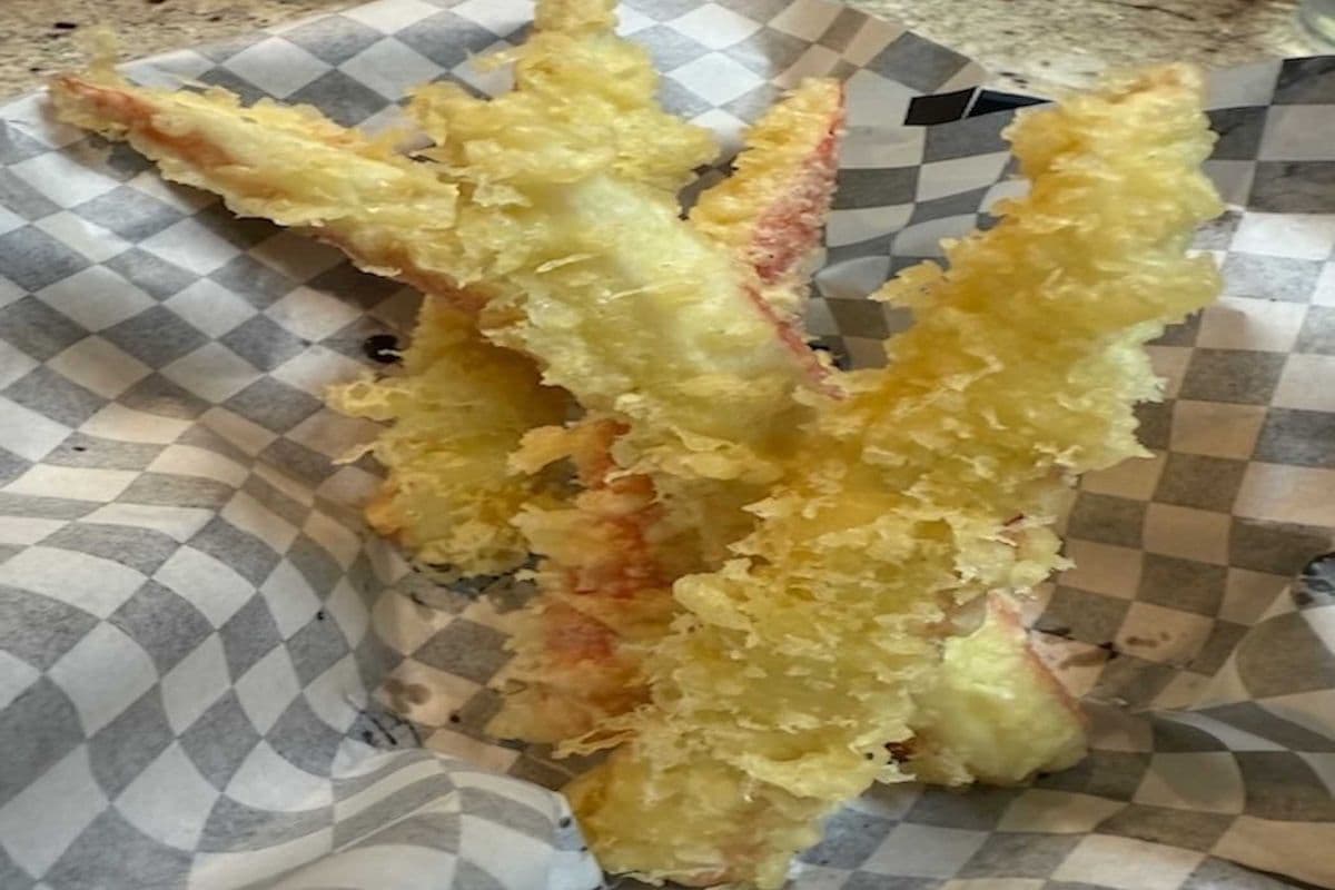 33. Crab Stick Tempura (6 pcs)