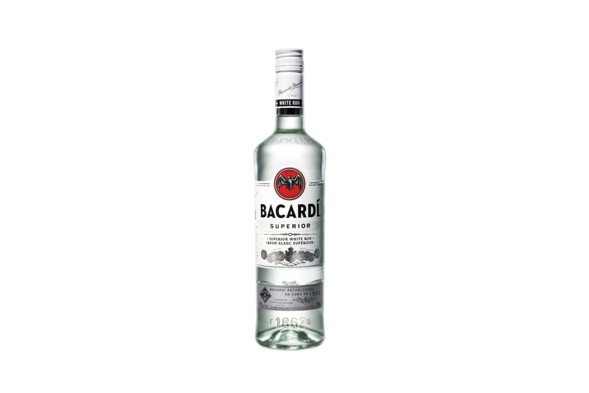 Bacardi White (1 x 750 ml Bottle)