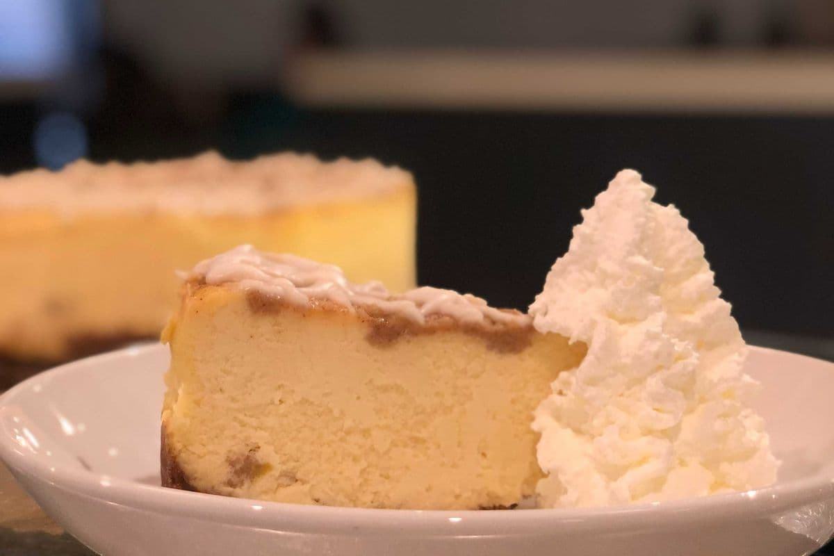 French Apple Cheesecake