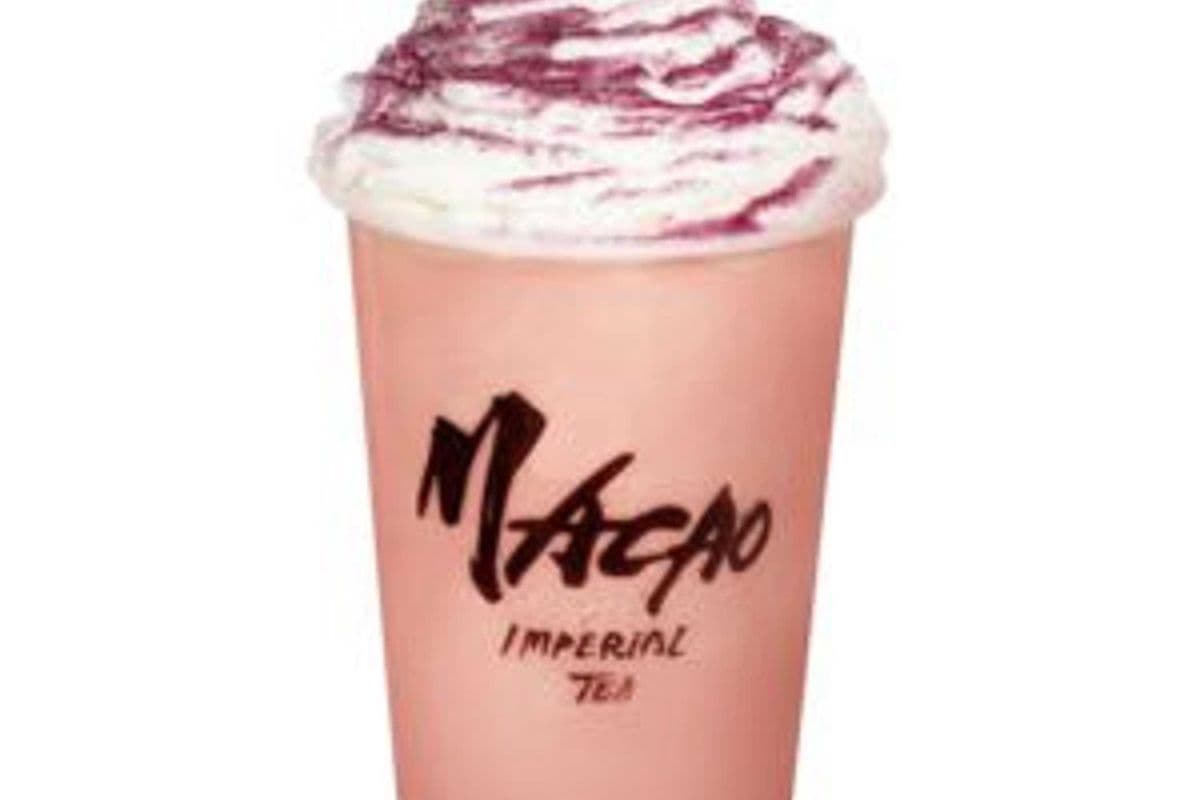 Strawberries and Cream (700 ml)