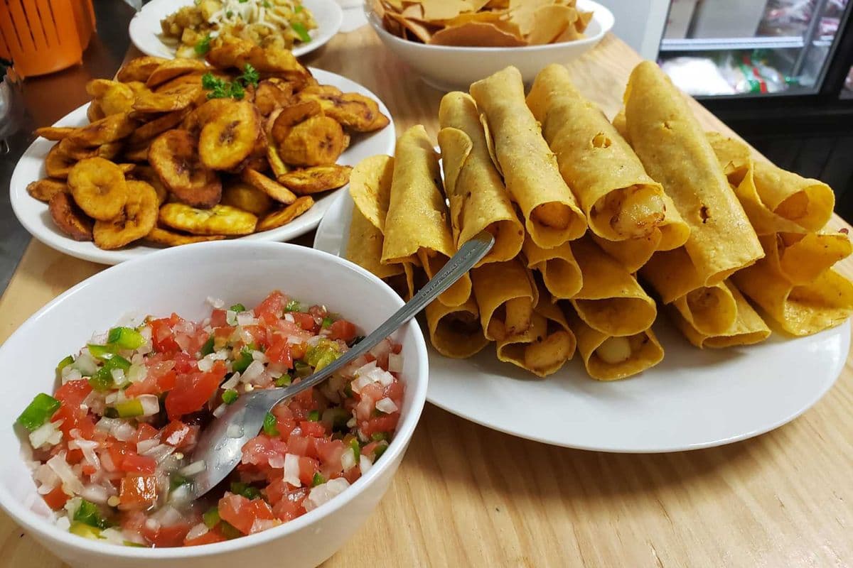 Tacos Dorados kit for 4 people