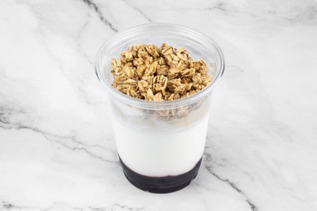 Yogi Crunch (Yogurt Cup)