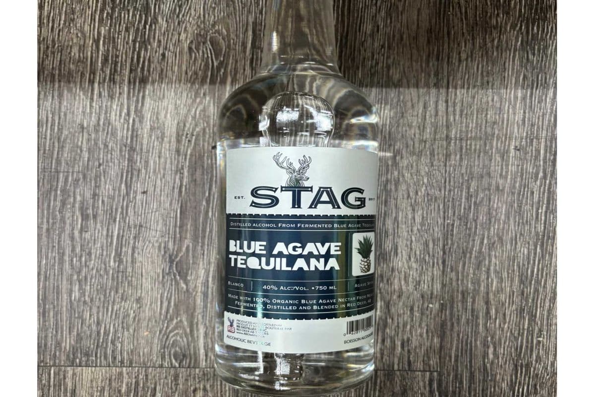 STAG BLUE AGAVE TEQUILA 750 ML (1 x 750 ML )