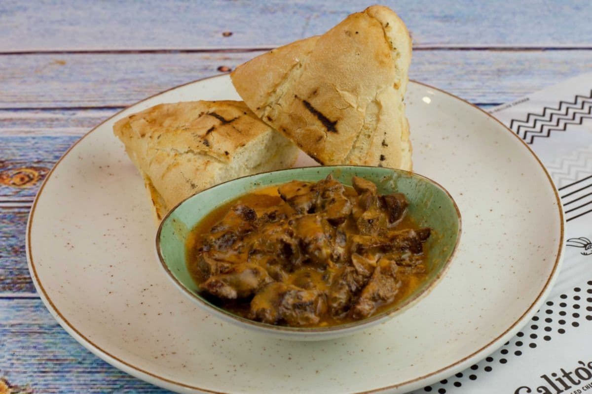 Chicken Liver and Bun