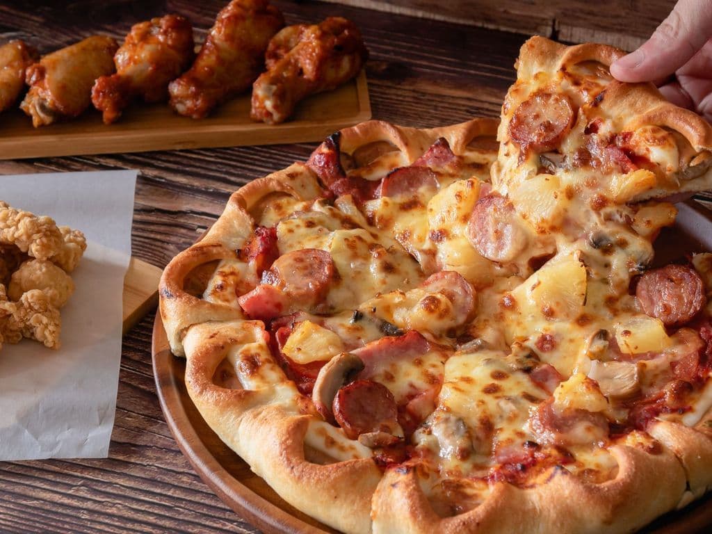 1 PARTY PIZZA & 1 PARTY WINGS PACK 14"