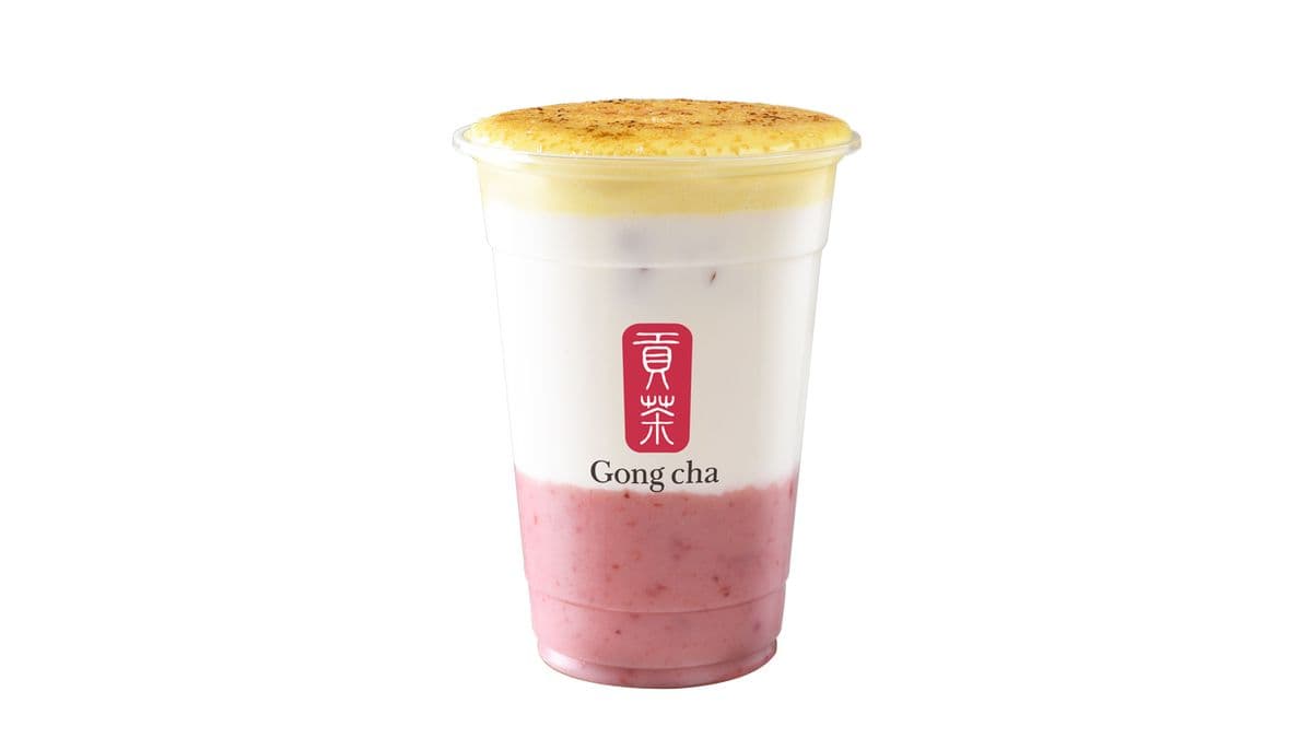 Strawberry Latte with Crème Brûlée 🍓