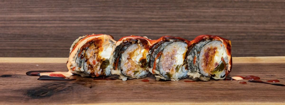 Hot Roll (6 pcs)