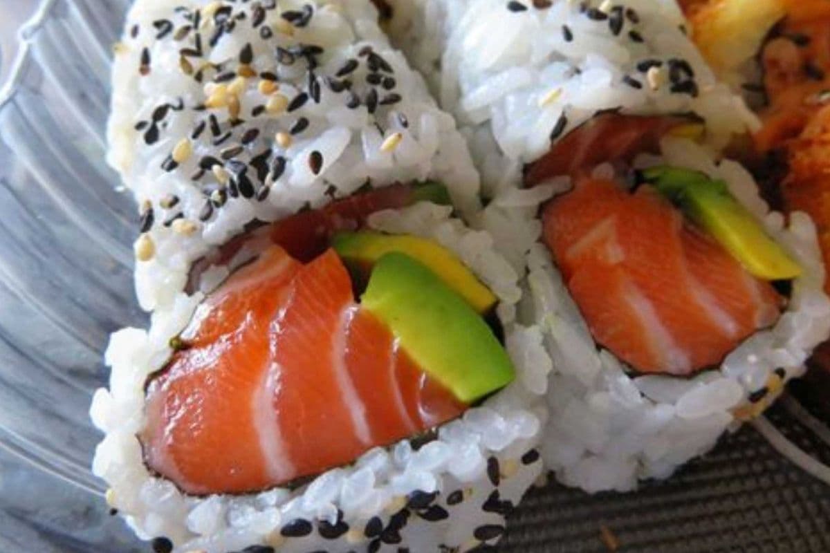 86. Salmon with Avocado Roll