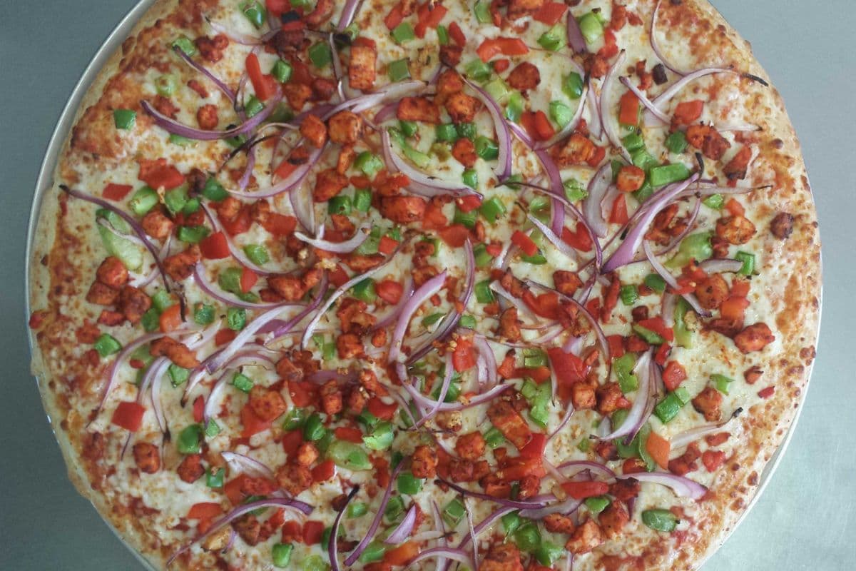 Tandoori Chicken Pizza