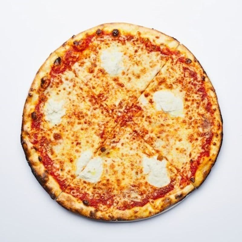 Pizza individuel quattro formaggi / Individual Pizza Quattro Formaggi