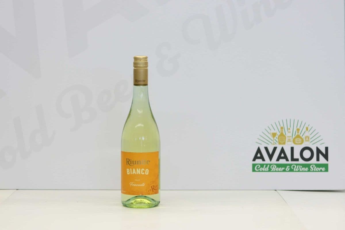 Riunite Bianco Frizzante 750ml Bottle (1 x 750ml)