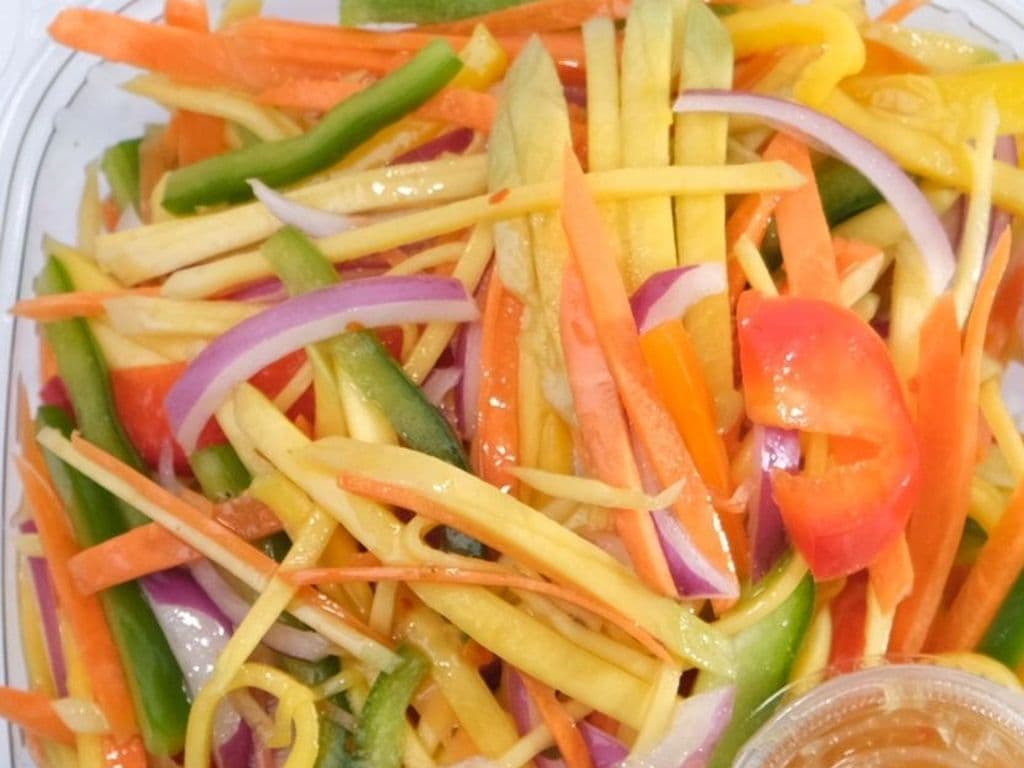 Mango Salad (芒果沙拉)