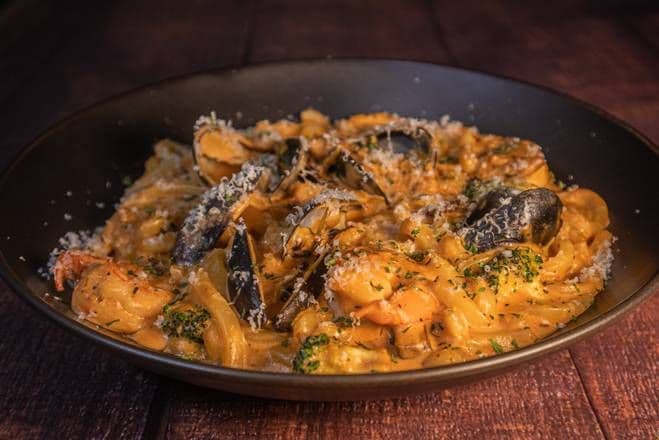 Creamy Seafood Yaki Udon / Creamy Seafood Yaki Udon
