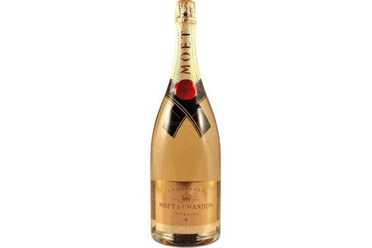 Moet Golden Light UP (1 x 1.5 L)