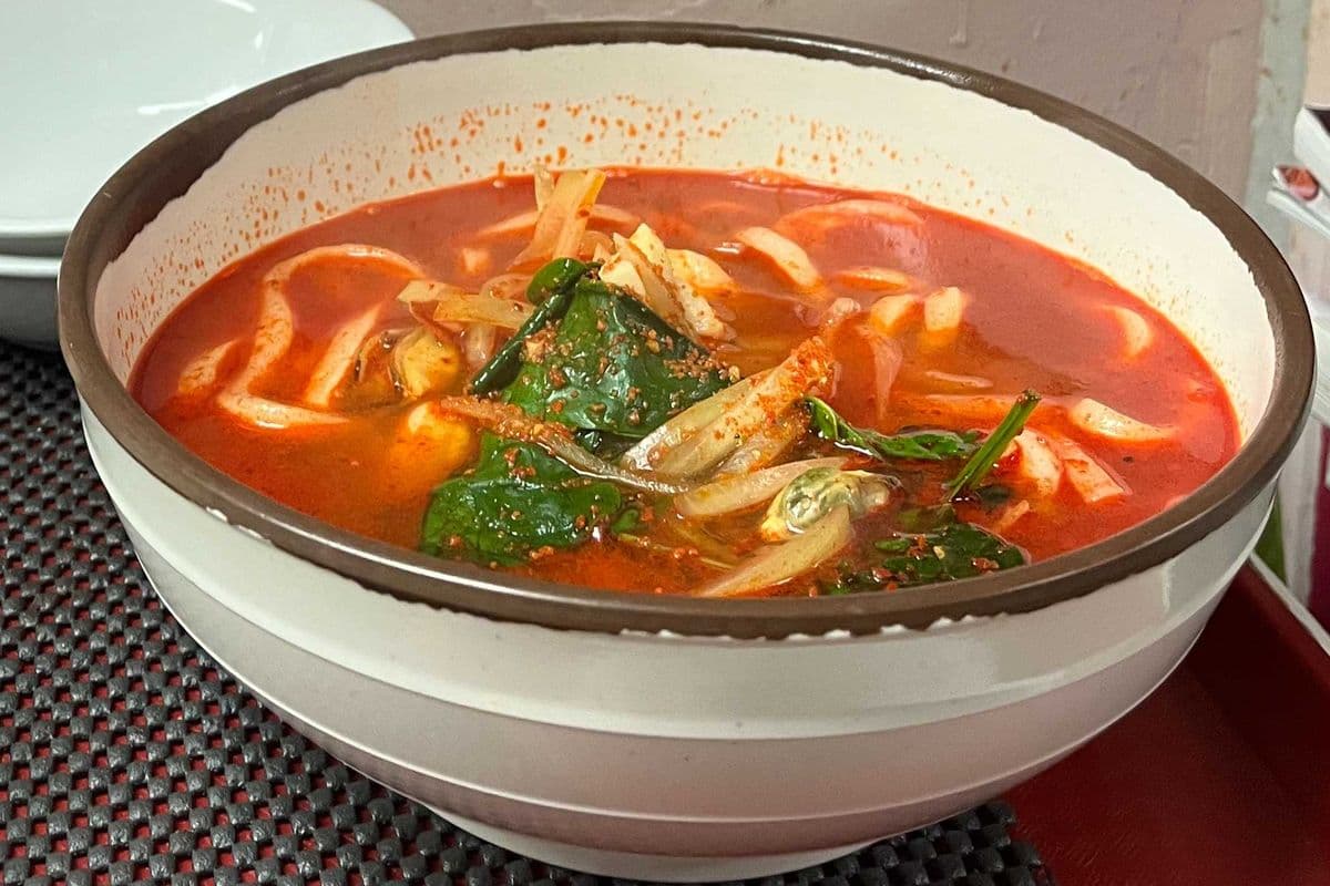 N4. Spicy Seafood Noodle Soup