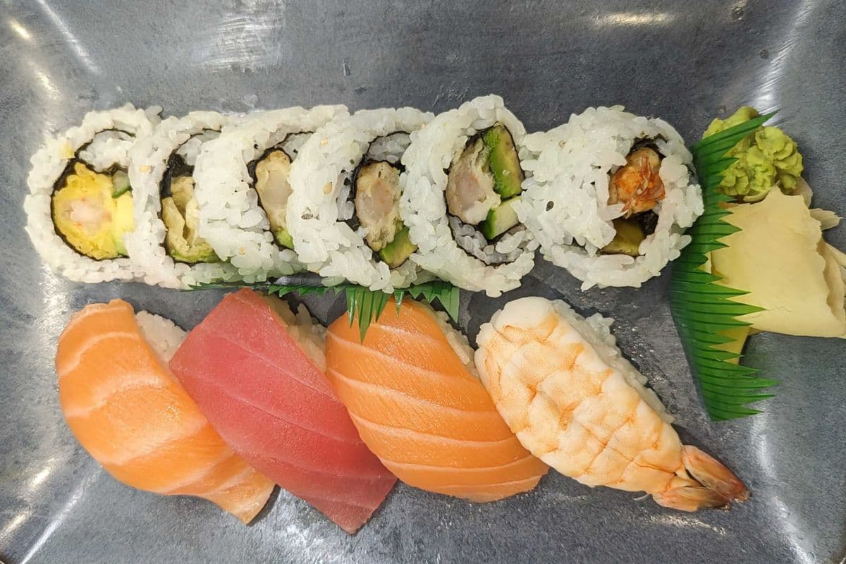 Sushi Combo B with Dynamite Rolls Without Sauce