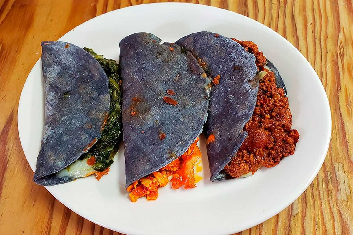 * 3 Quesadillas