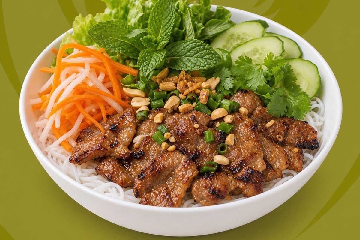 17. Grilled Pork with Vermicelli - Bun Thit Nuong