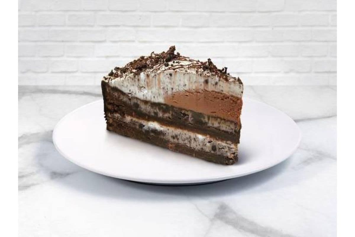 Cookies 'N Cream Cake