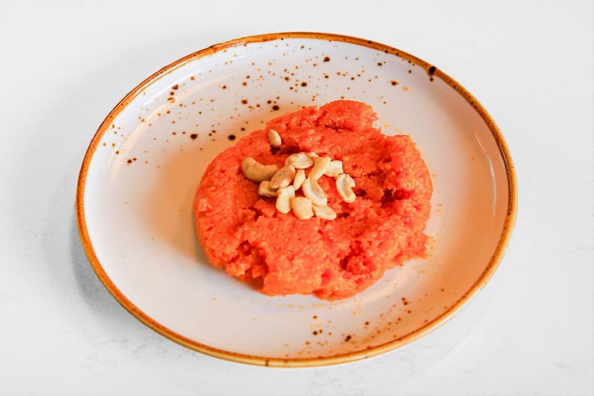 Gajar Ka Halwa (Carrot Halwa)