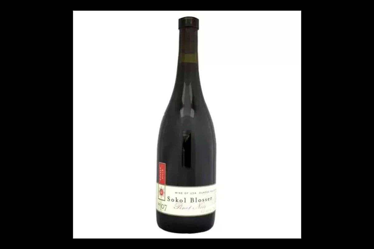 SOKOL BLOSSER PINOT NOIR (1 x 750 ML) (1 x 750ML)