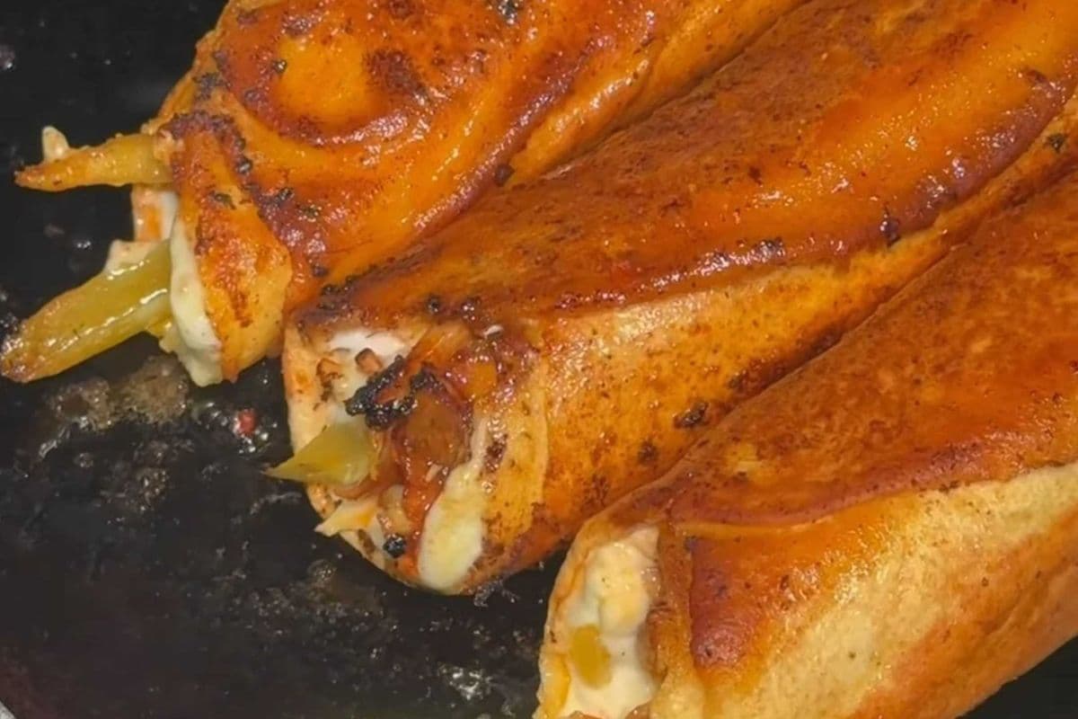 Wrap - Viral Veal & Lamb Shawarma on Pita Bread