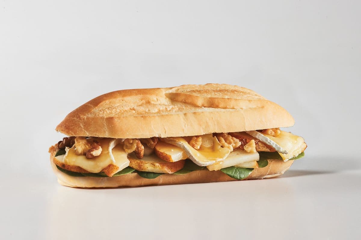 Sandwich au poire, brie et noix / Pear, Brie and Walnuts Sandwich