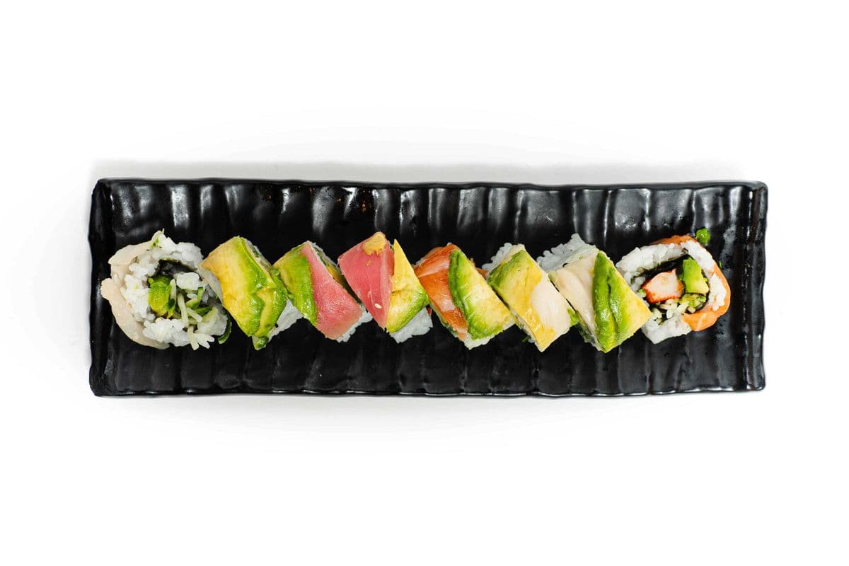 Rainbow Roll (8 pcs)