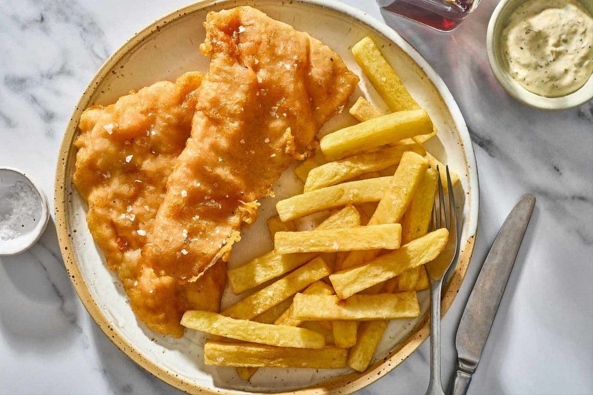 Fish and Chips Dinner (2 pcs Haddock)