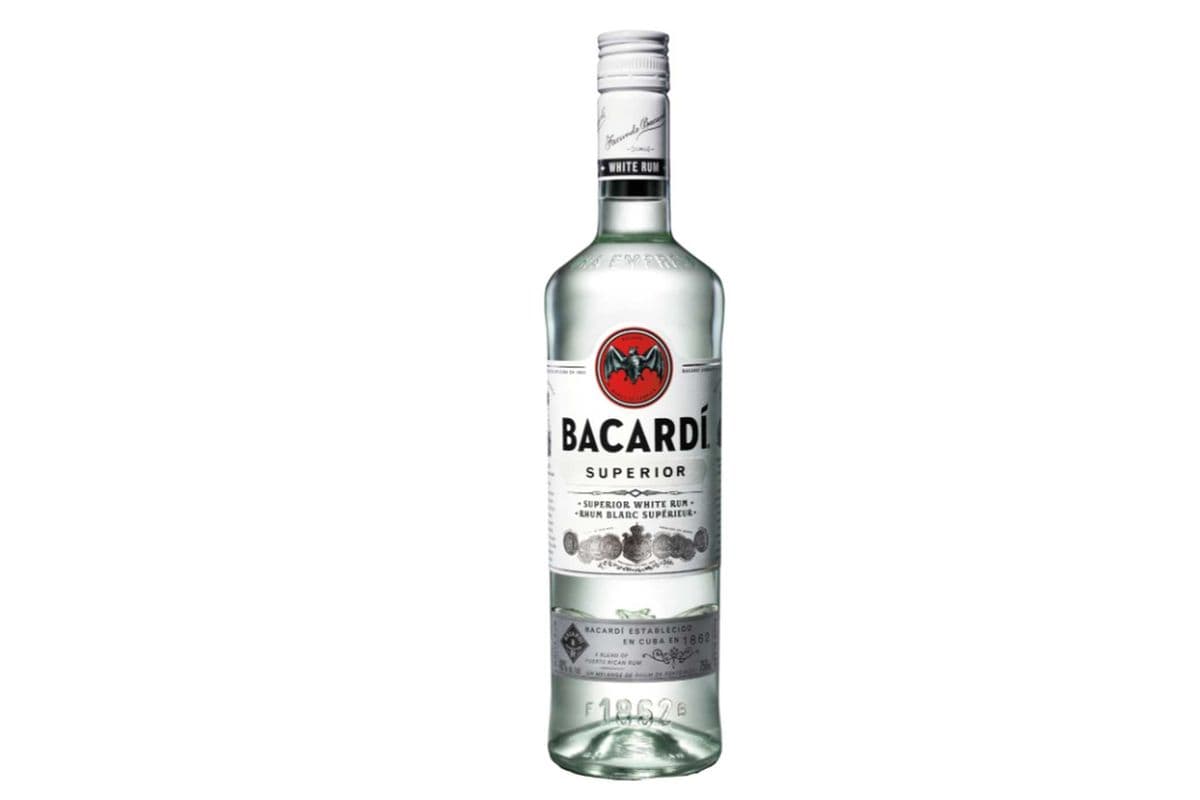 Bacardi Superior White 750ml (1 x 750 ml)