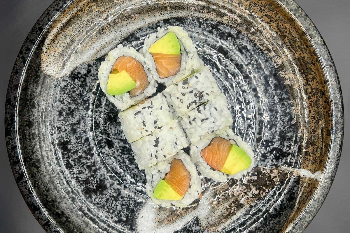 Salmon Avocado Roll
