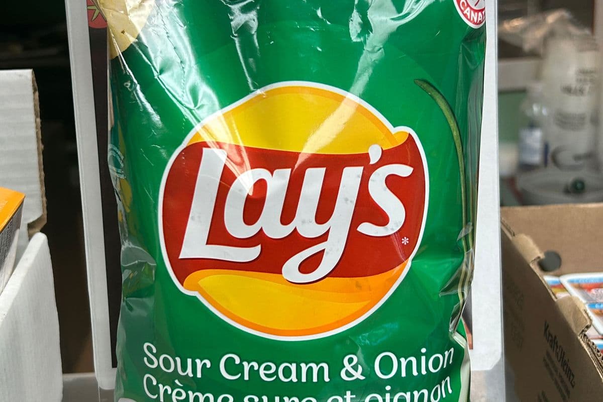 Lays sour cream and onion